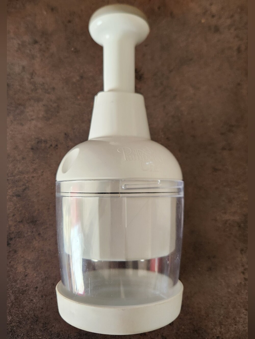 Pampered Chef White Manual Food Chopper
